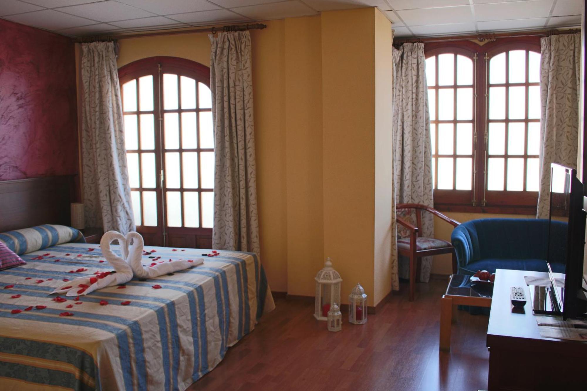 Hotel La Curva Albolote Room photo