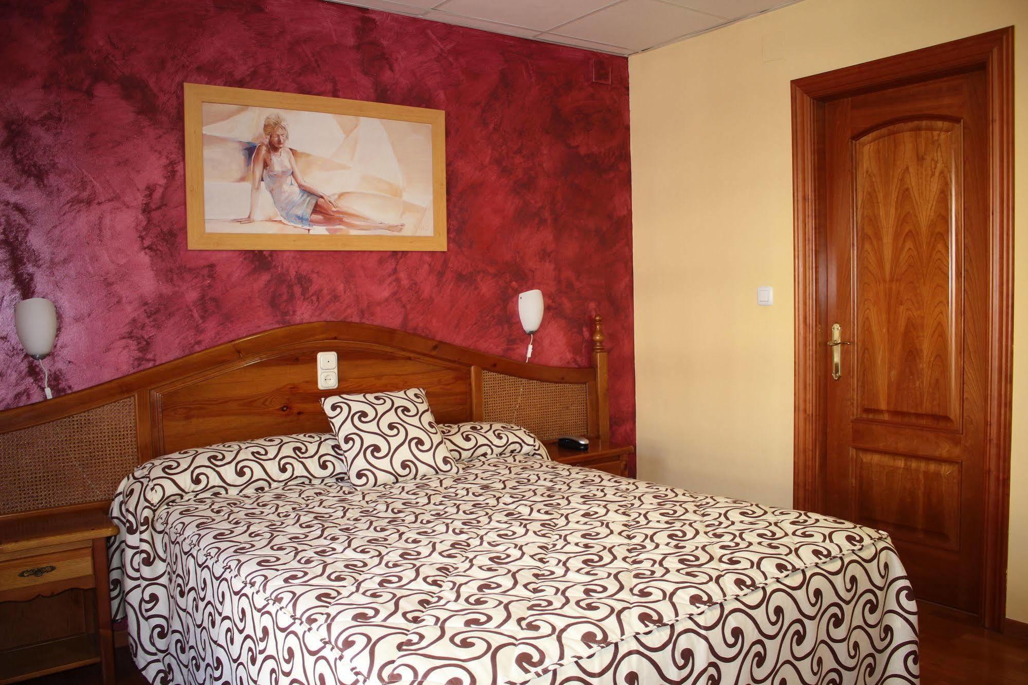 Hotel La Curva Albolote Exterior photo